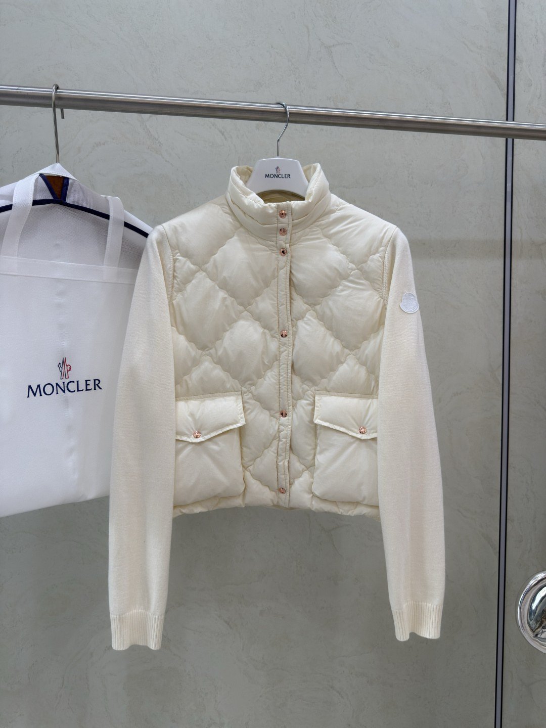 Moncler Square-Quilted Padded Wool Zip-Up Cardigan – Veste matelassée