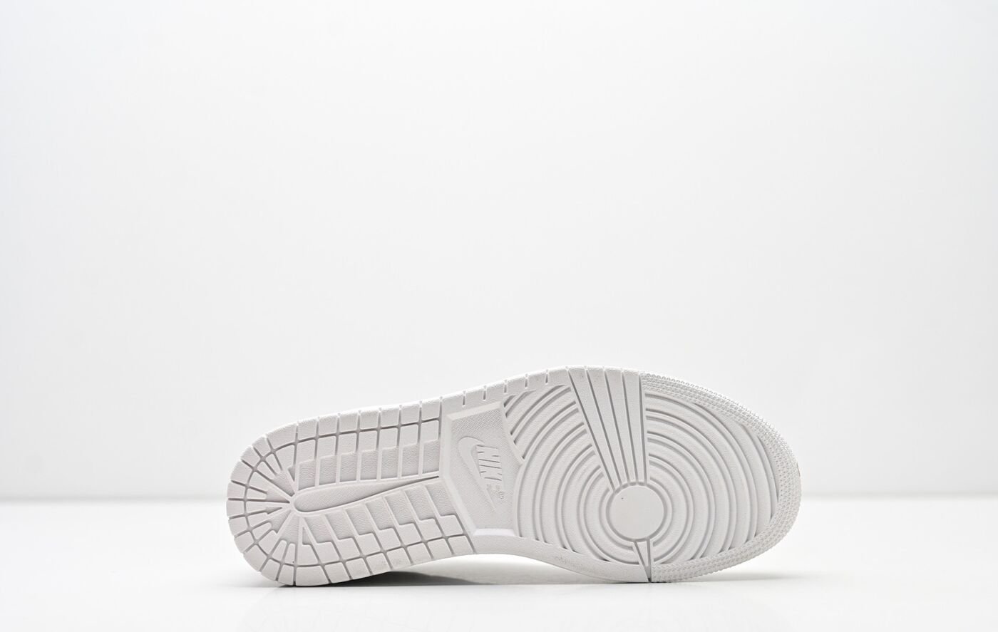 Nike Dunk Low blanc intégral