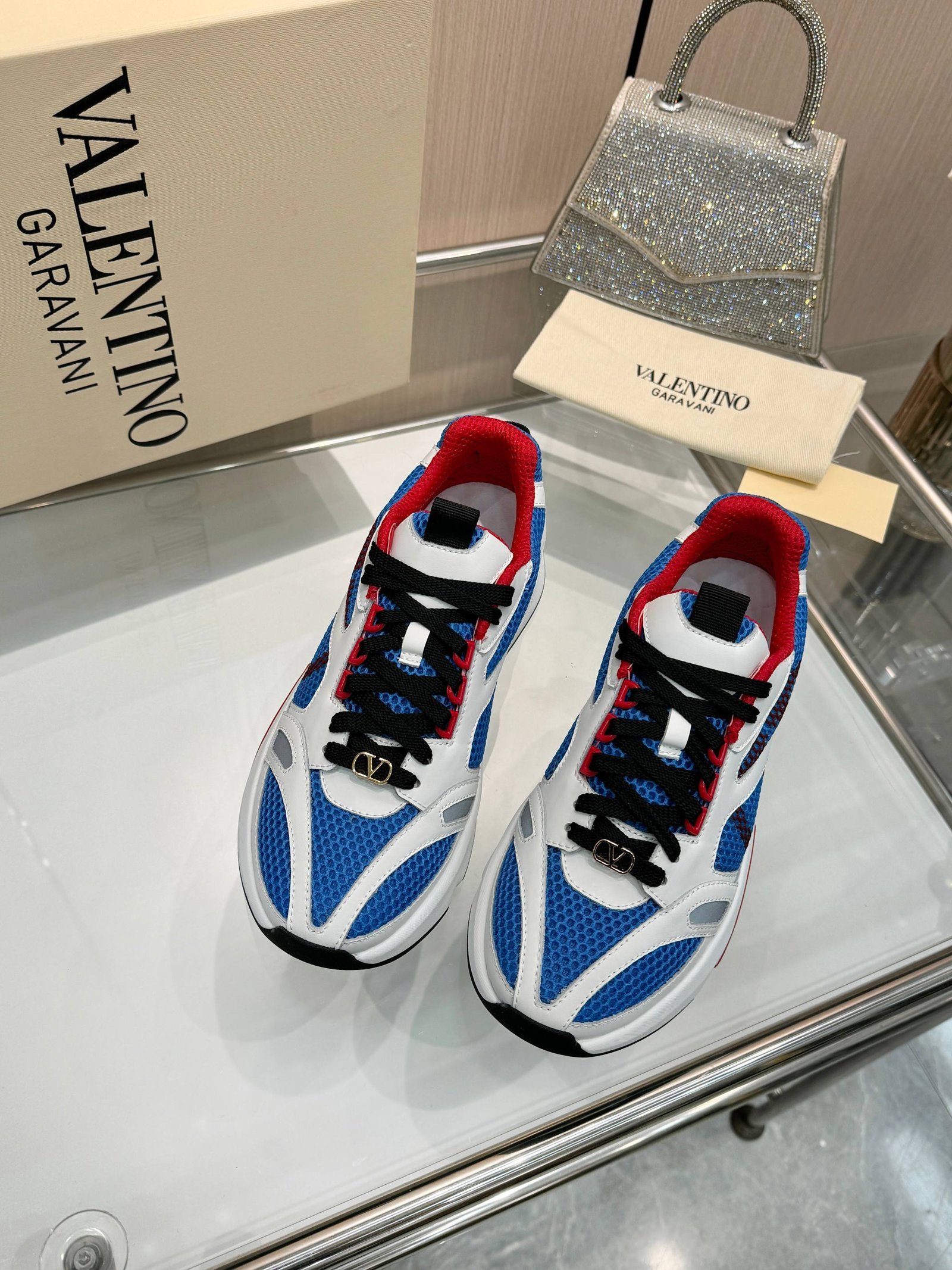Valentino Garavani sneakers chunky bleu rouge et blanc