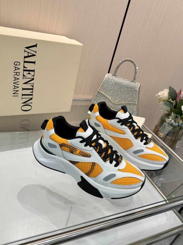 Valentino Garavani sneakers chunky jaune noir et blanc