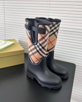 botte burberry