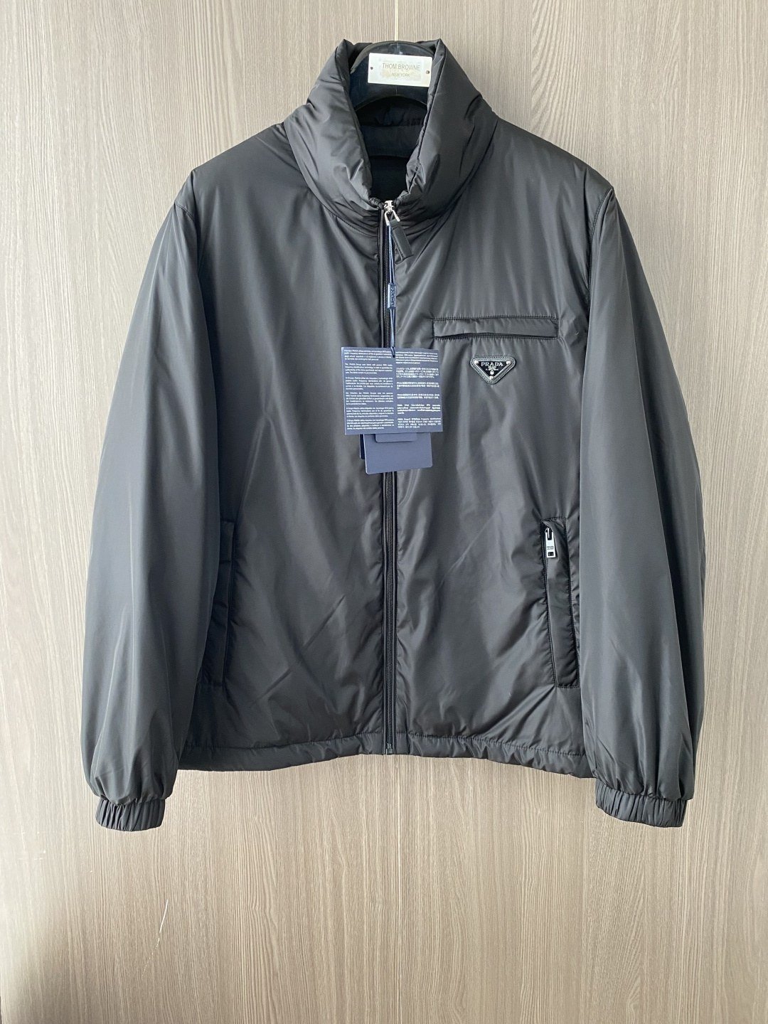Prada Veste Coupe-Vent Triangle Logo Gris Anthracite