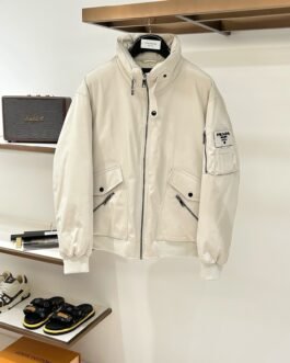 Prada Veste Technique Matelassée à Capuche Ivoire