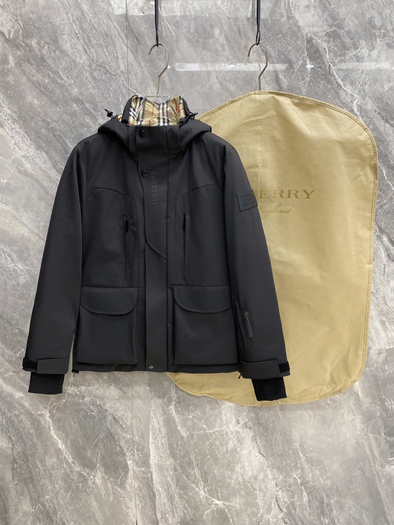 Burberry Veste à Capuche Check Noir