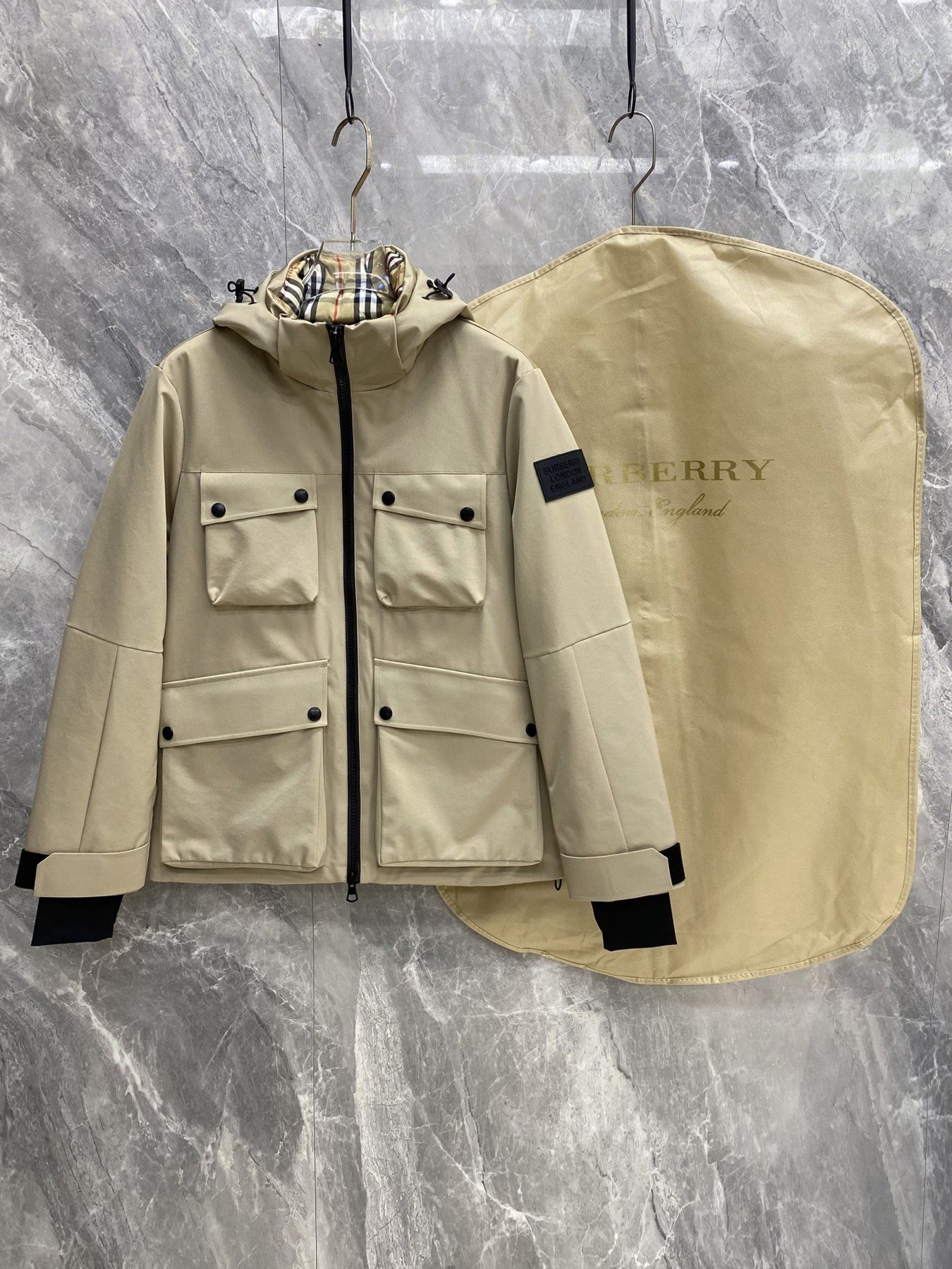 Burberry Veste Field Multi-Poches Check Beige