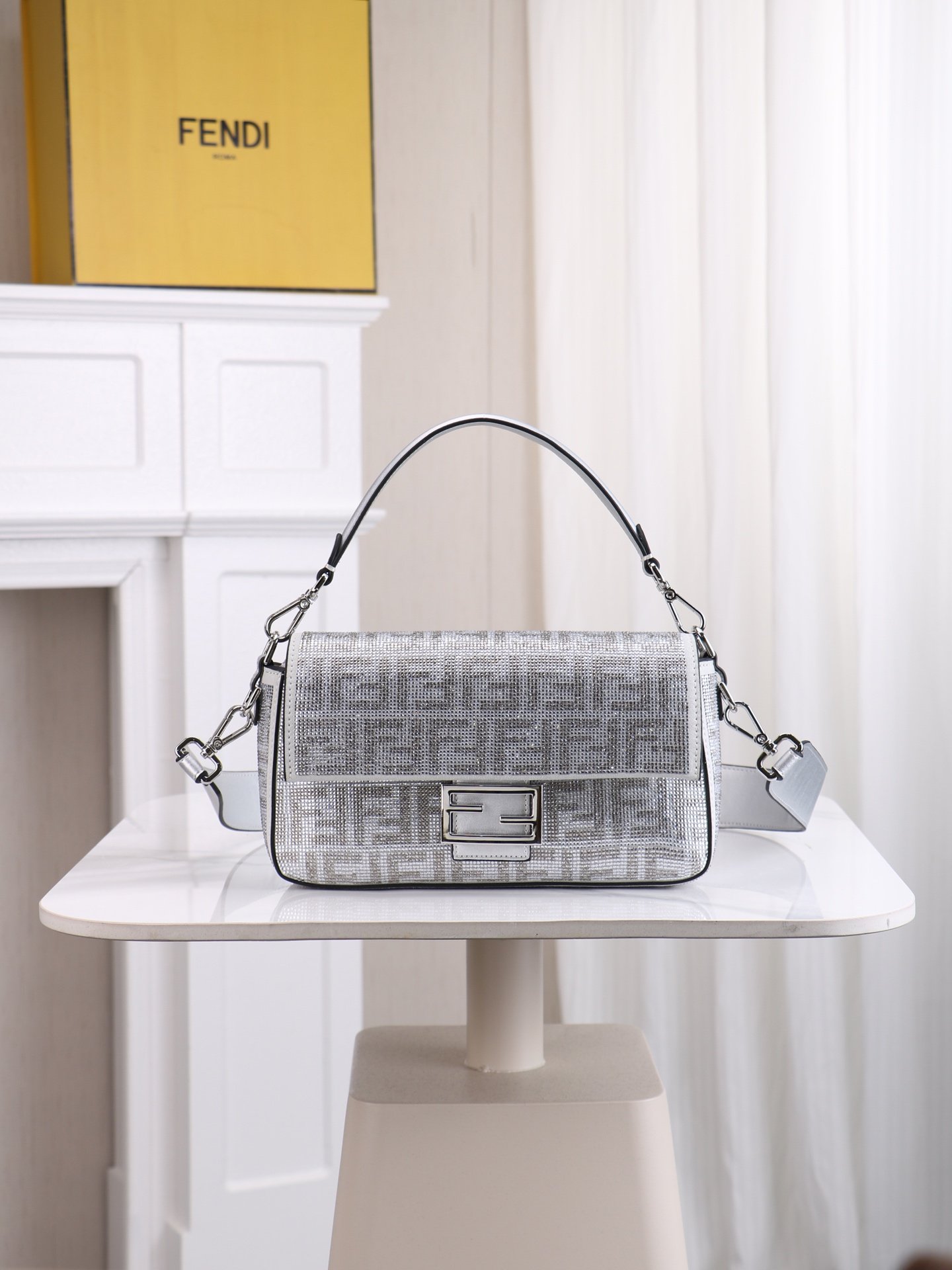 Fendi Baguette Mini FF Argent