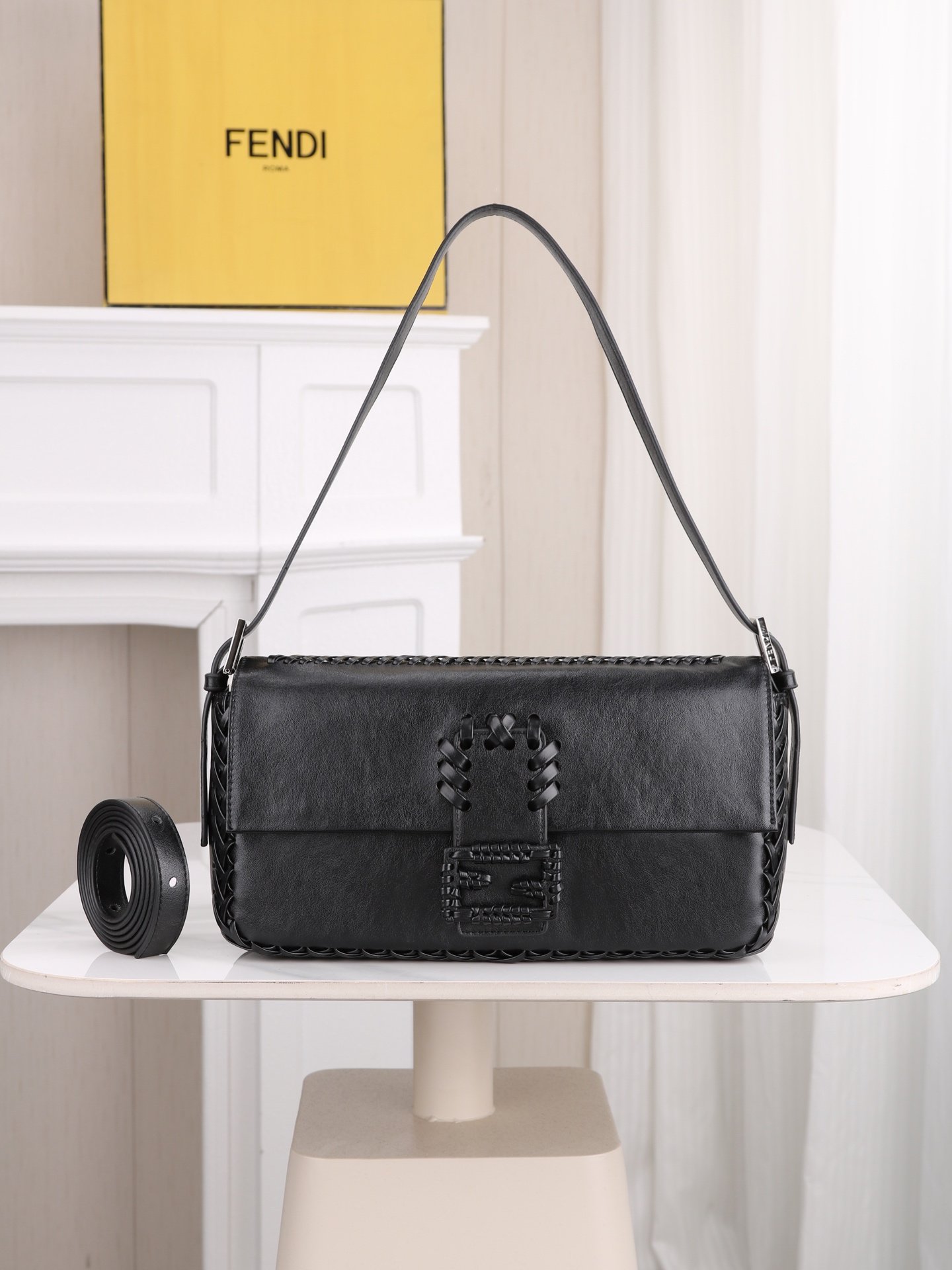 Fendi Baguette Whipstitch Noir