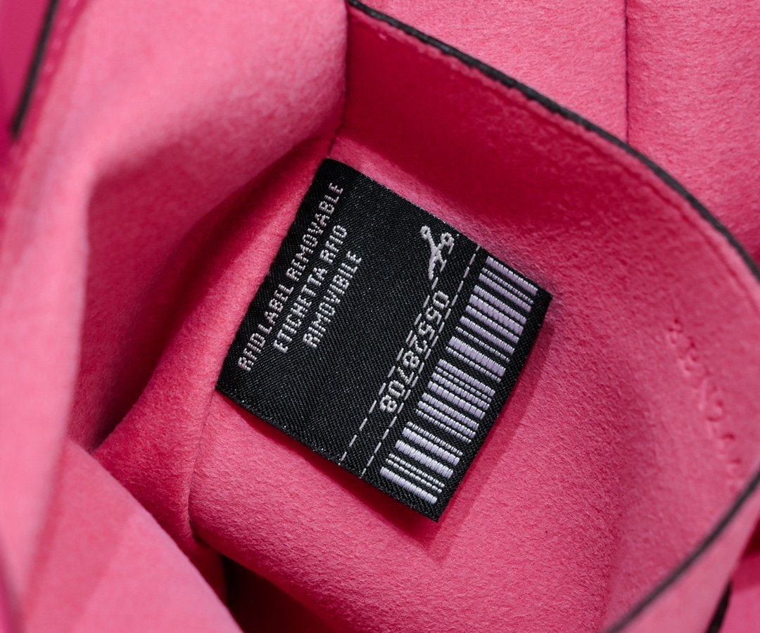 Fendi Origami Mini Rose Framboise – Image 5