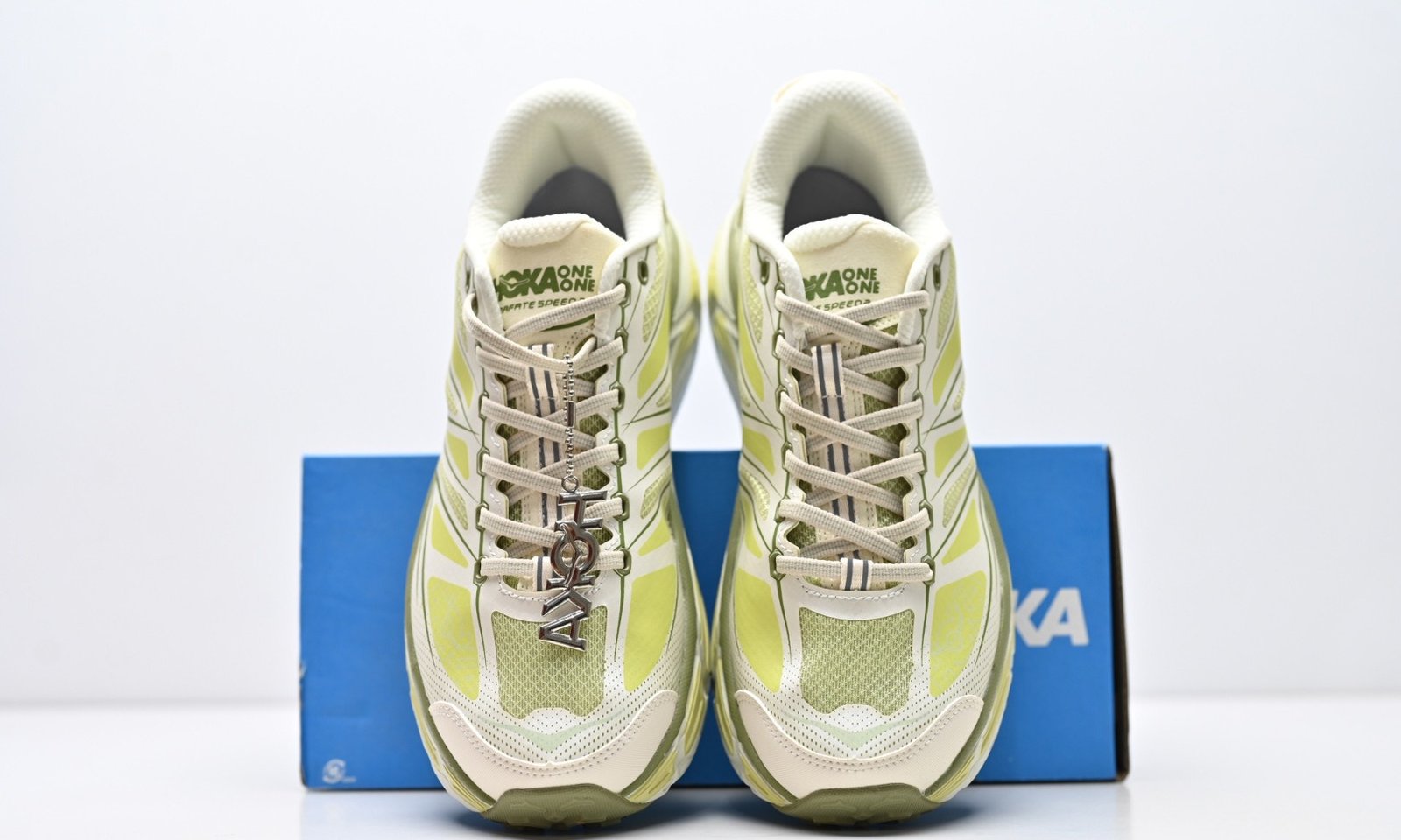 HOKA - vue 8