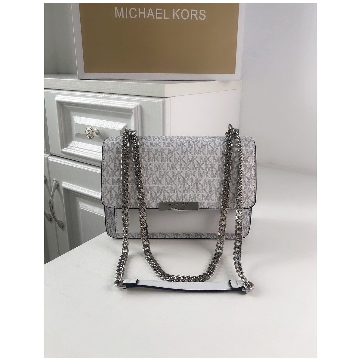 Michael Kors Jade Chain Shoulder Bag