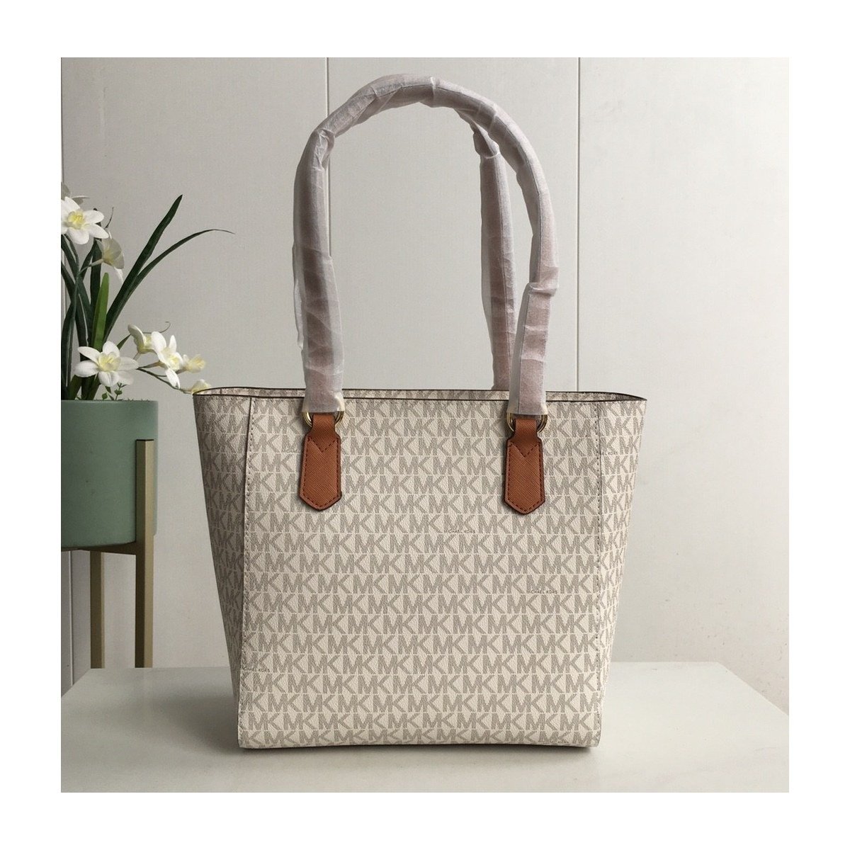 Tory Burch Mini Tote Signature
