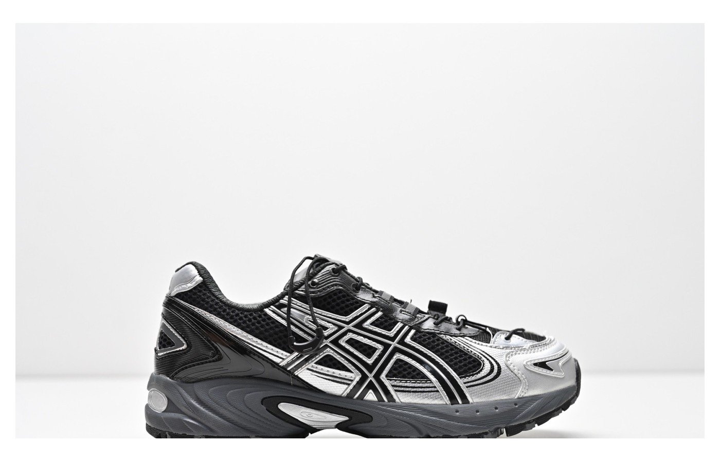 ASICS GEL-Kahana TR V4 – Noir / Gris / Argent