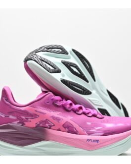 ASICS SUPERBLAST 3 – Fuchsia / Violet / Gris clair