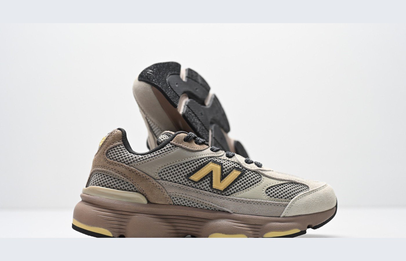 New Balance 2010 – Marron / Beige