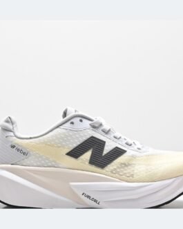 New Balance FuelCell Rebel v5 – Gris clair / Beige