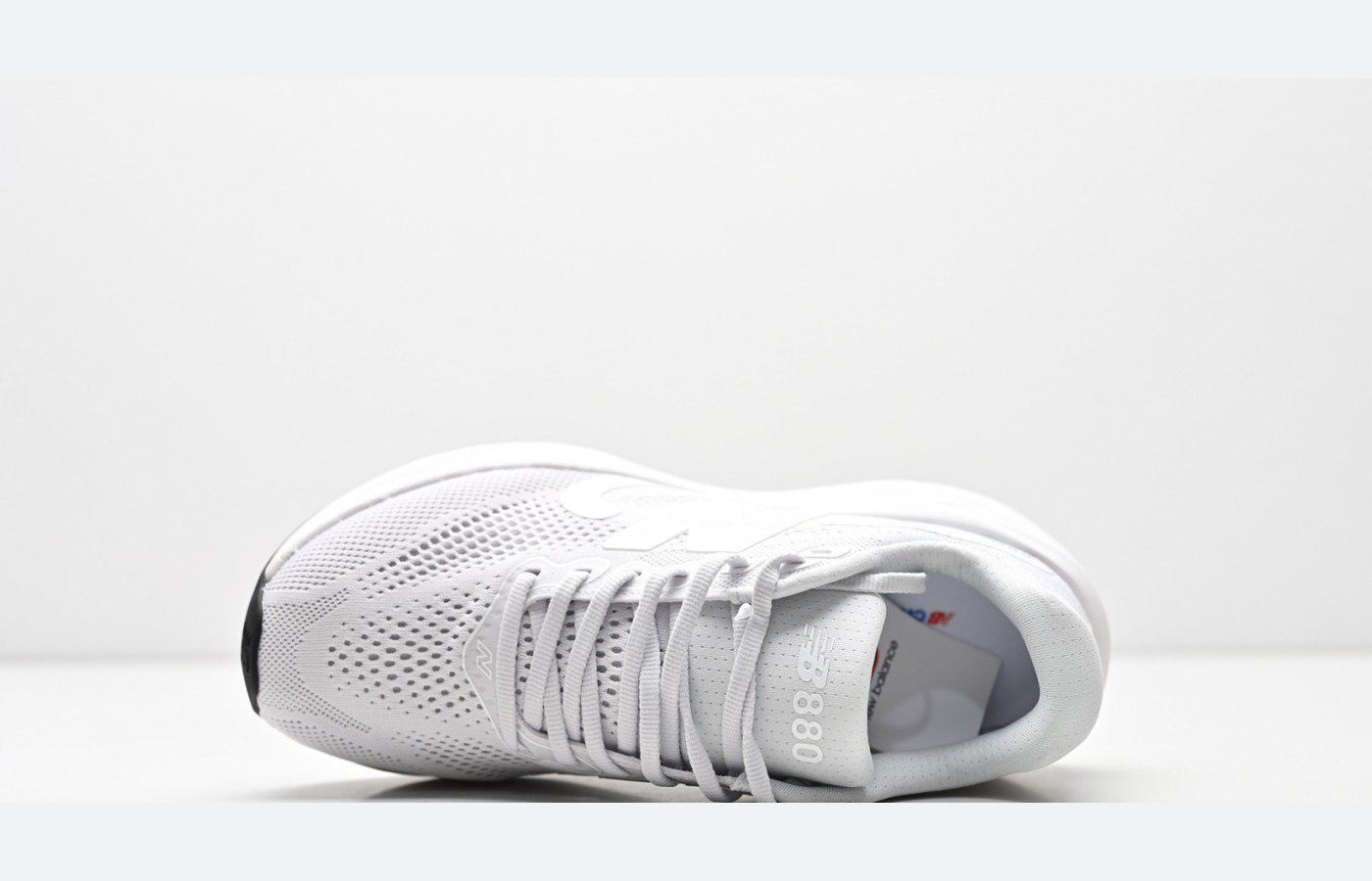 New Balance Fresh Foam X 880v15 – Gris clair / Gris