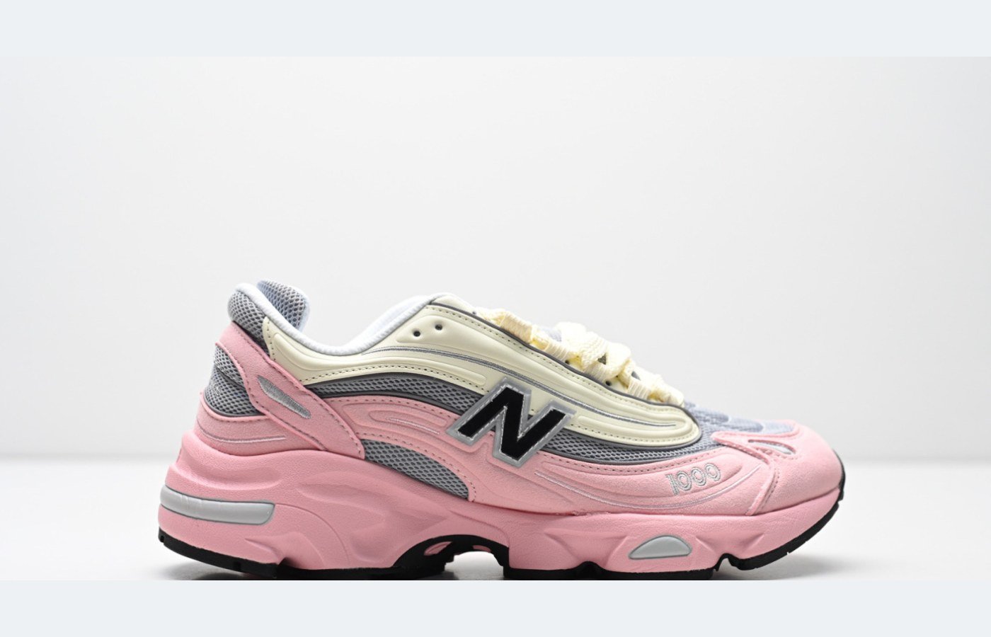 New Balance 1000 – Rose / Rouge