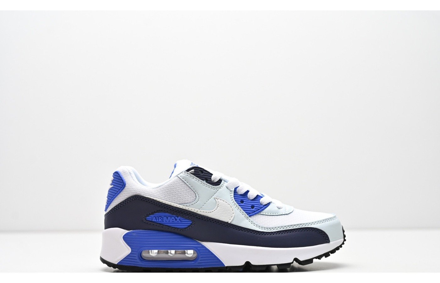 Nike Air Max 90 – Blanc Bleu Royal et Marine