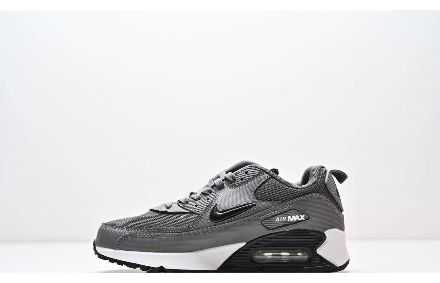 Nike Air Max 90 – Gris Anthracite Noir et Blanc