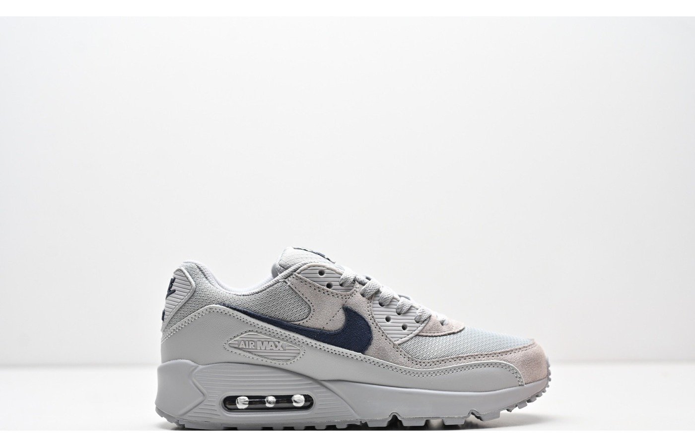 Nike Air Max 90 – Gris Clair Bleu Marine et Rose