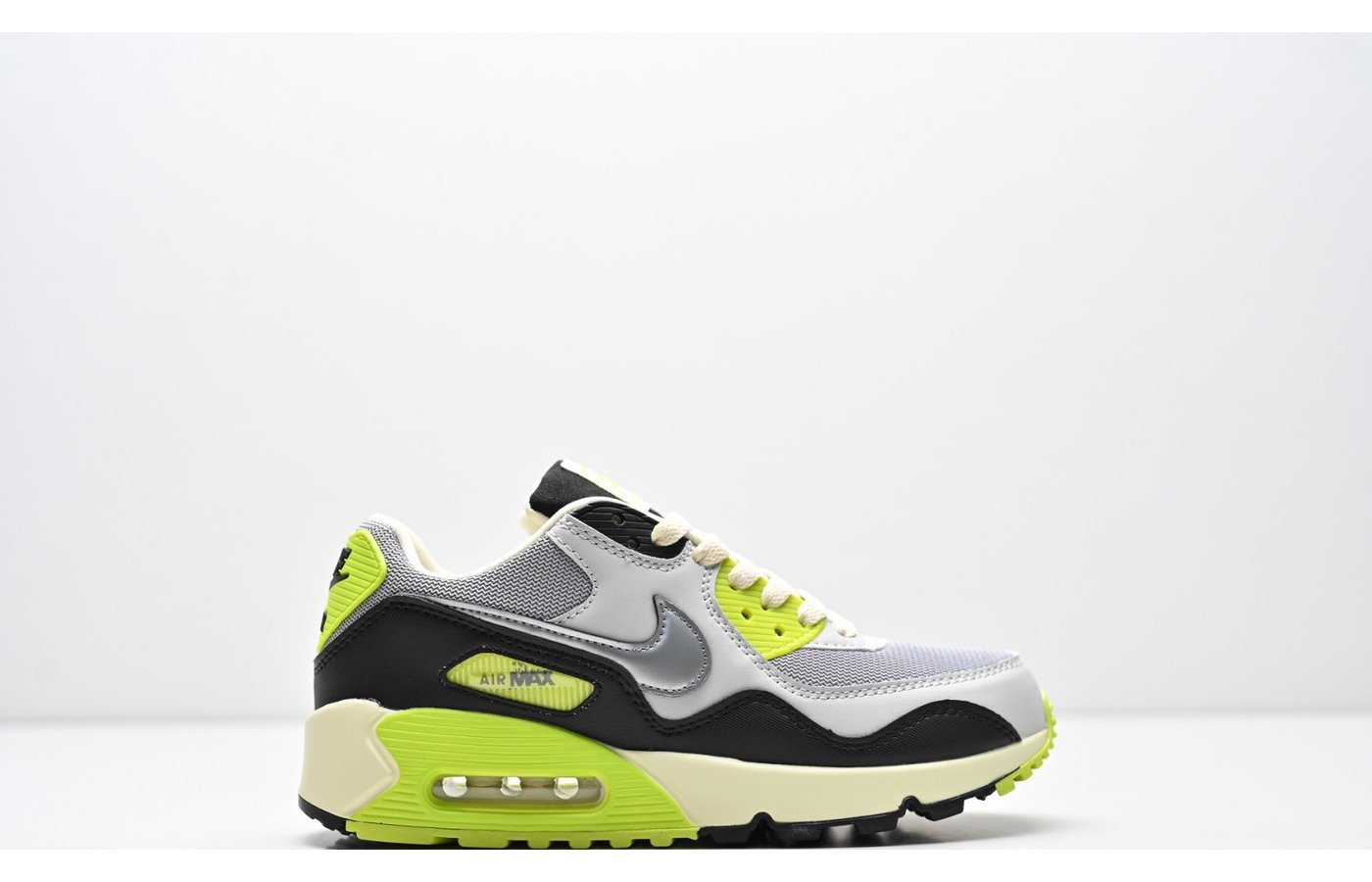 Nike Air Max 90 – Gris Noir Volt et Creme