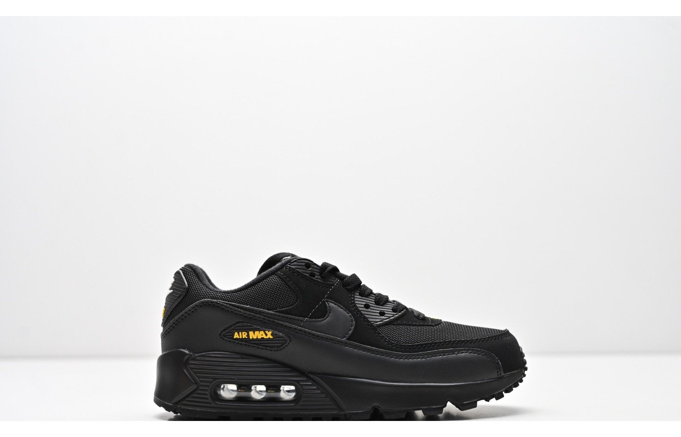Nike Air Max 90 – Noir Logo Jaune