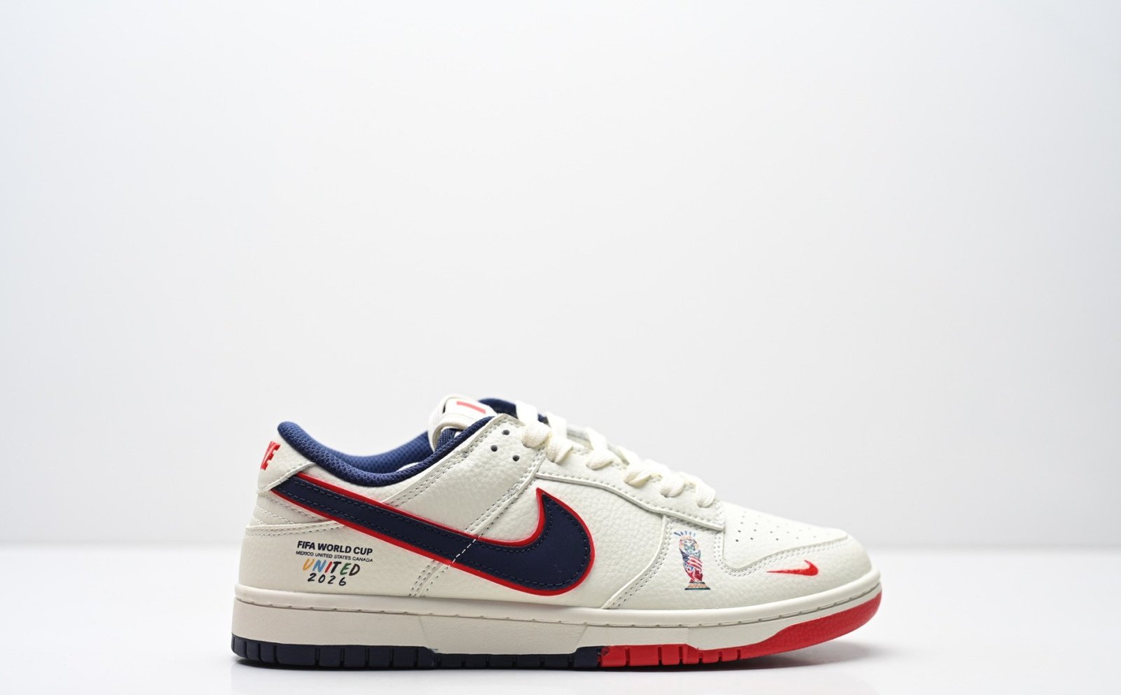 Nike Dunk Low Retro