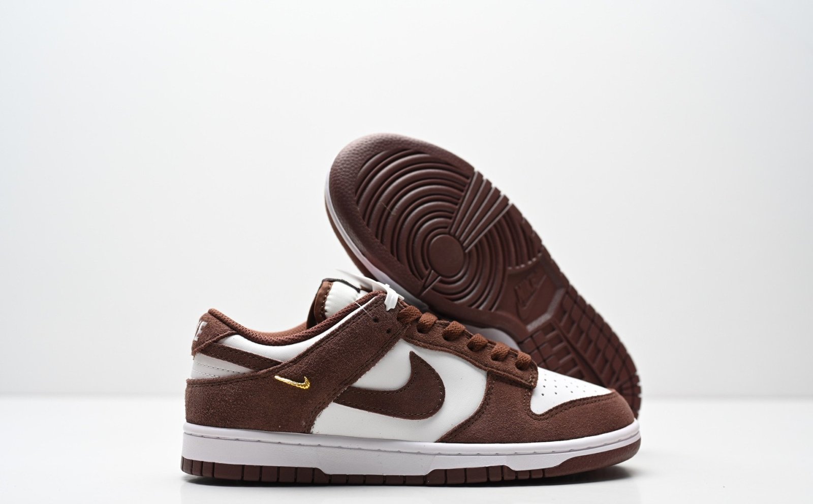 Nike Dunk Low Retro