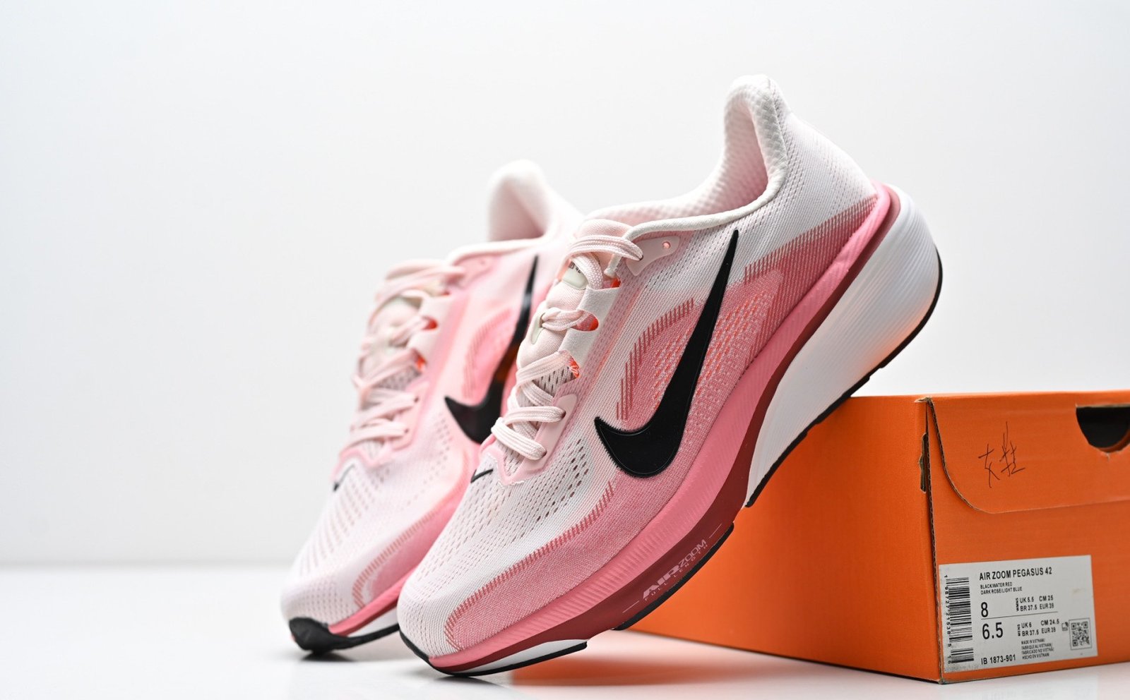 Nike ZoomX Invincible Run 3