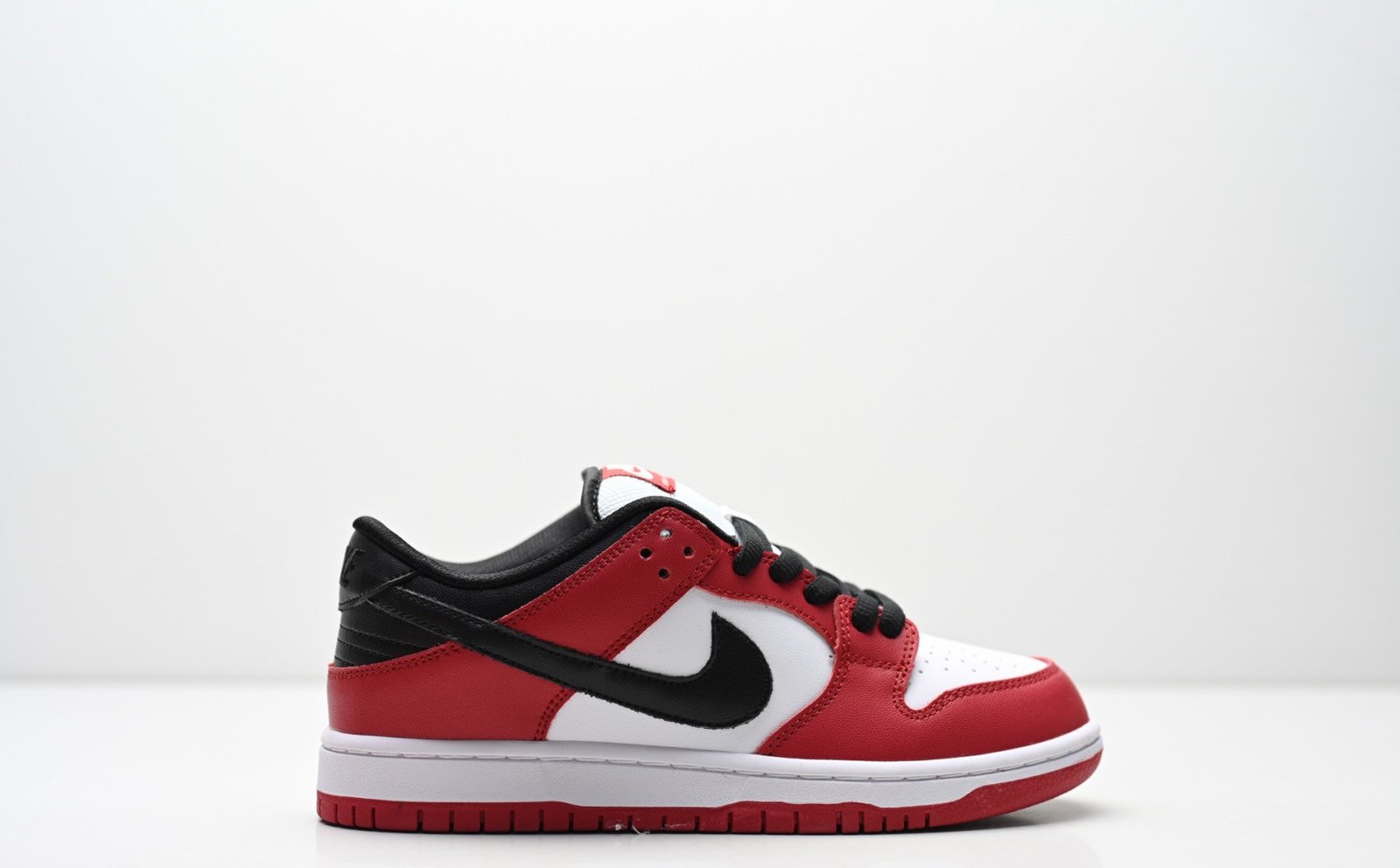 Nike Dunk Low Retro