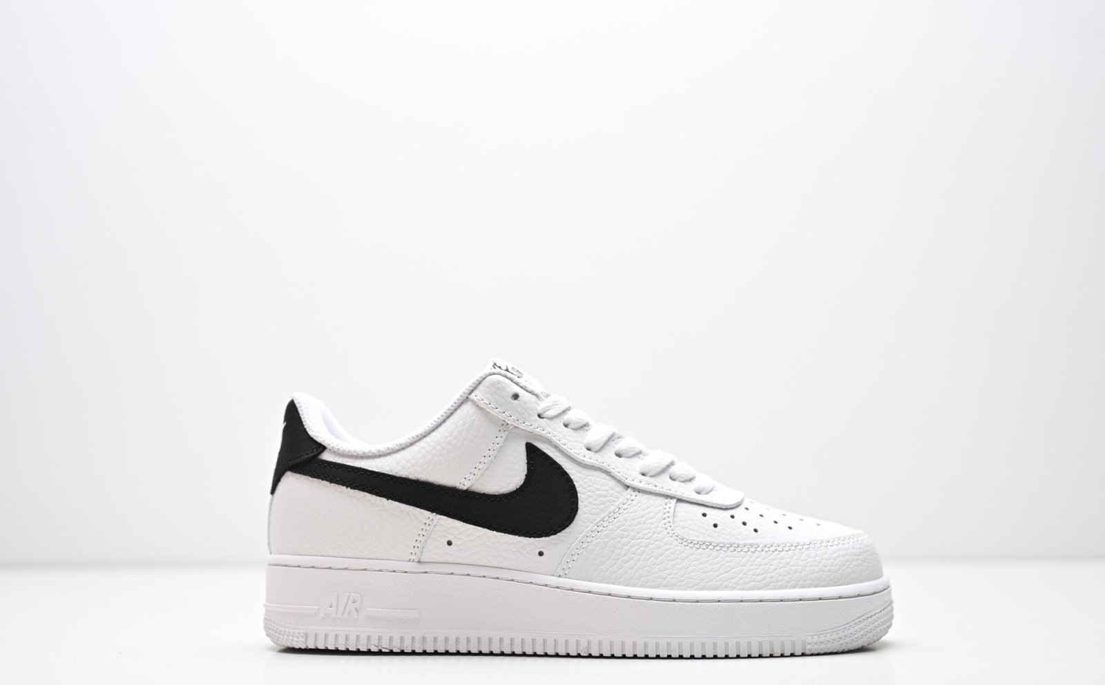 Nike Air Force 1 '07