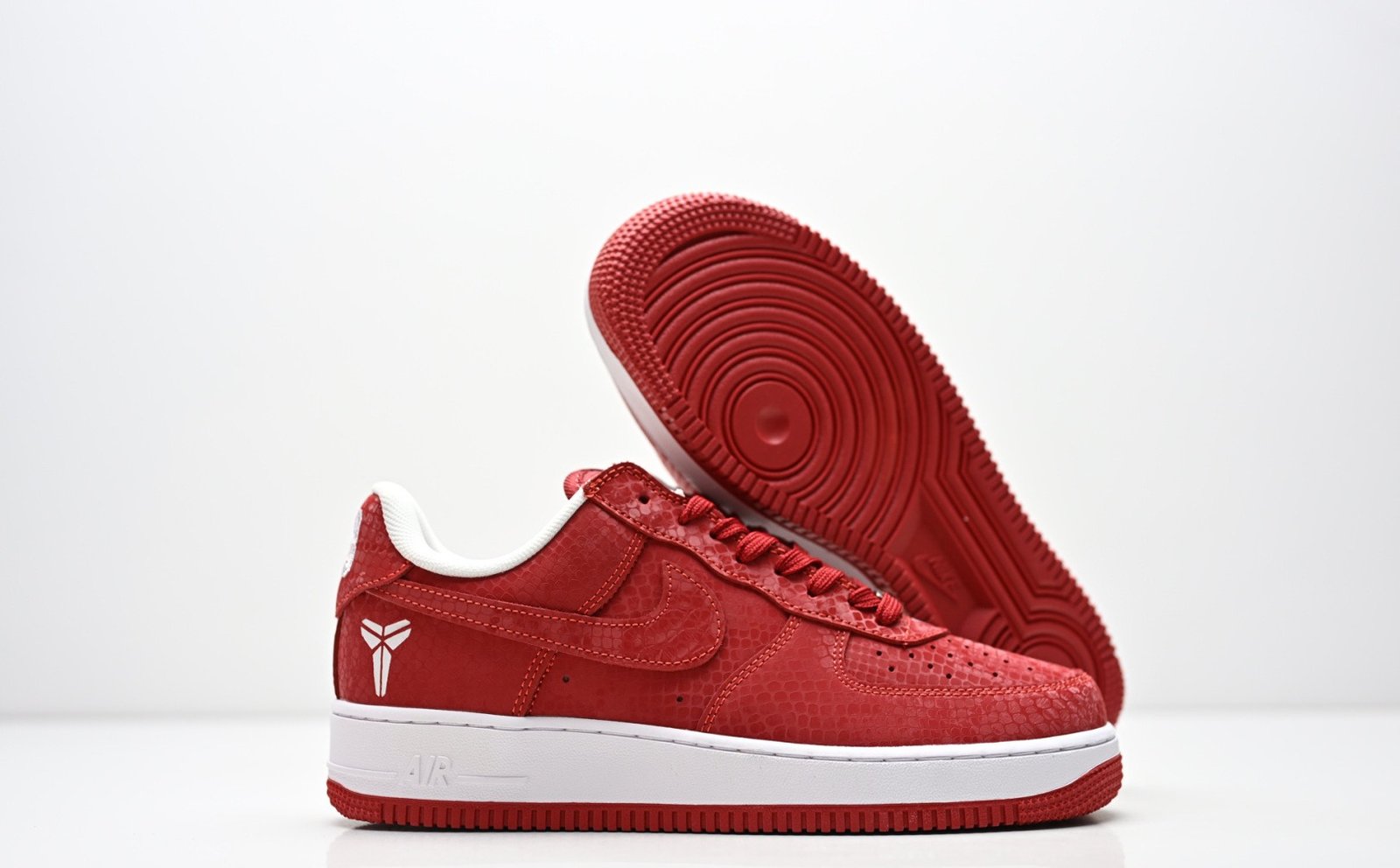 Nike Air Force 1 '07