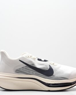 Nike ZoomX Invincible Run 3
