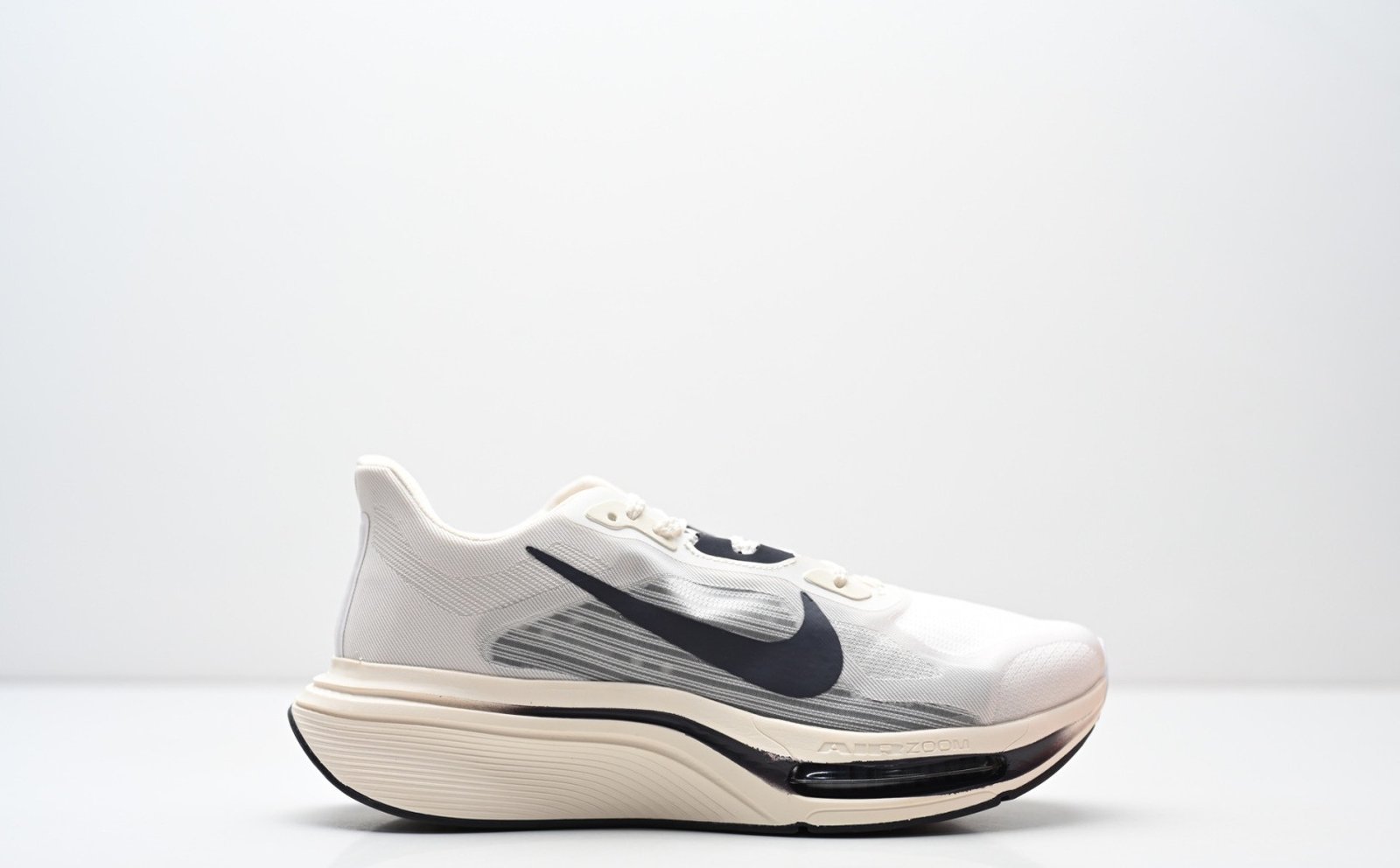 Nike ZoomX Invincible Run 3