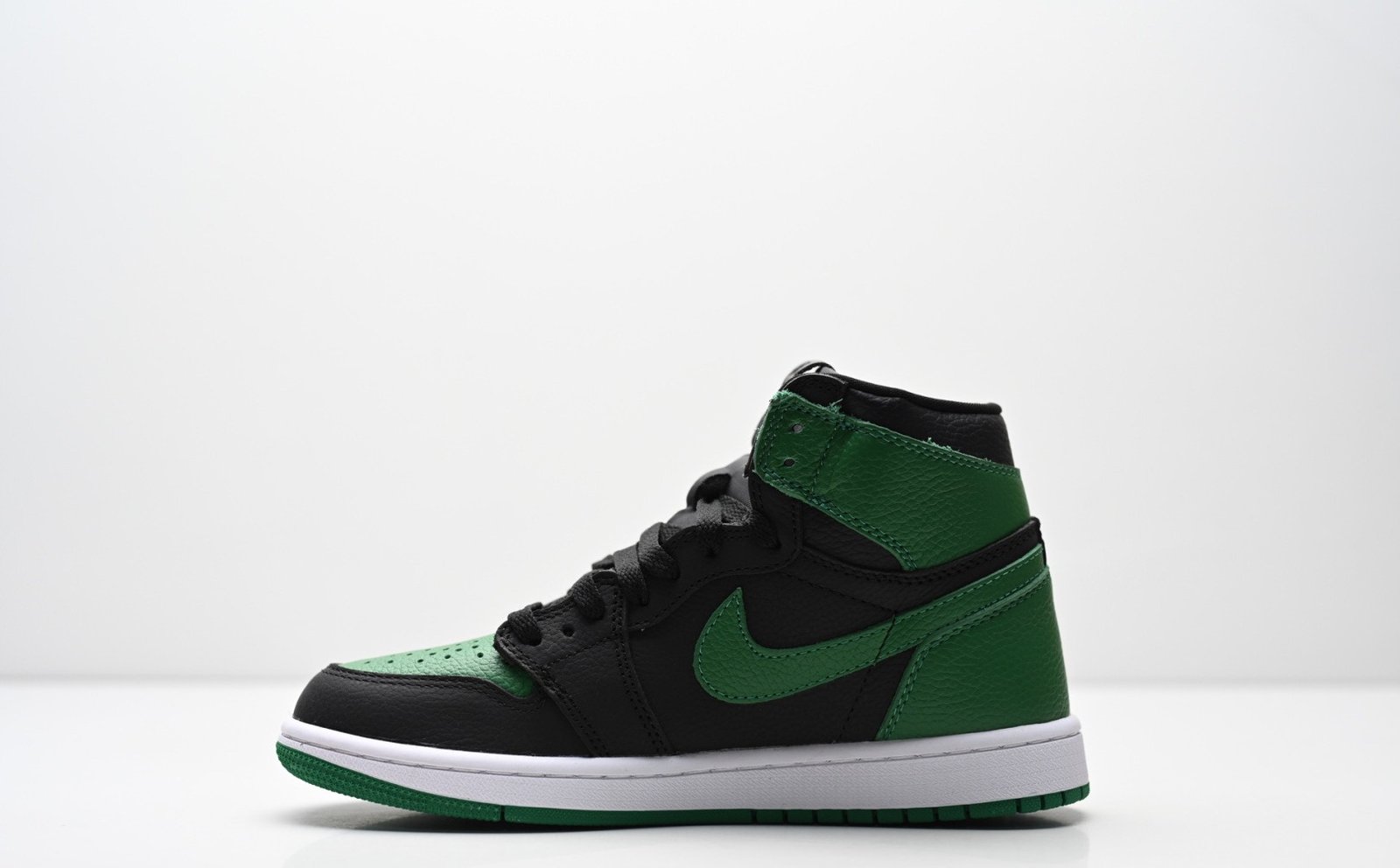 Air Jordan 1 High