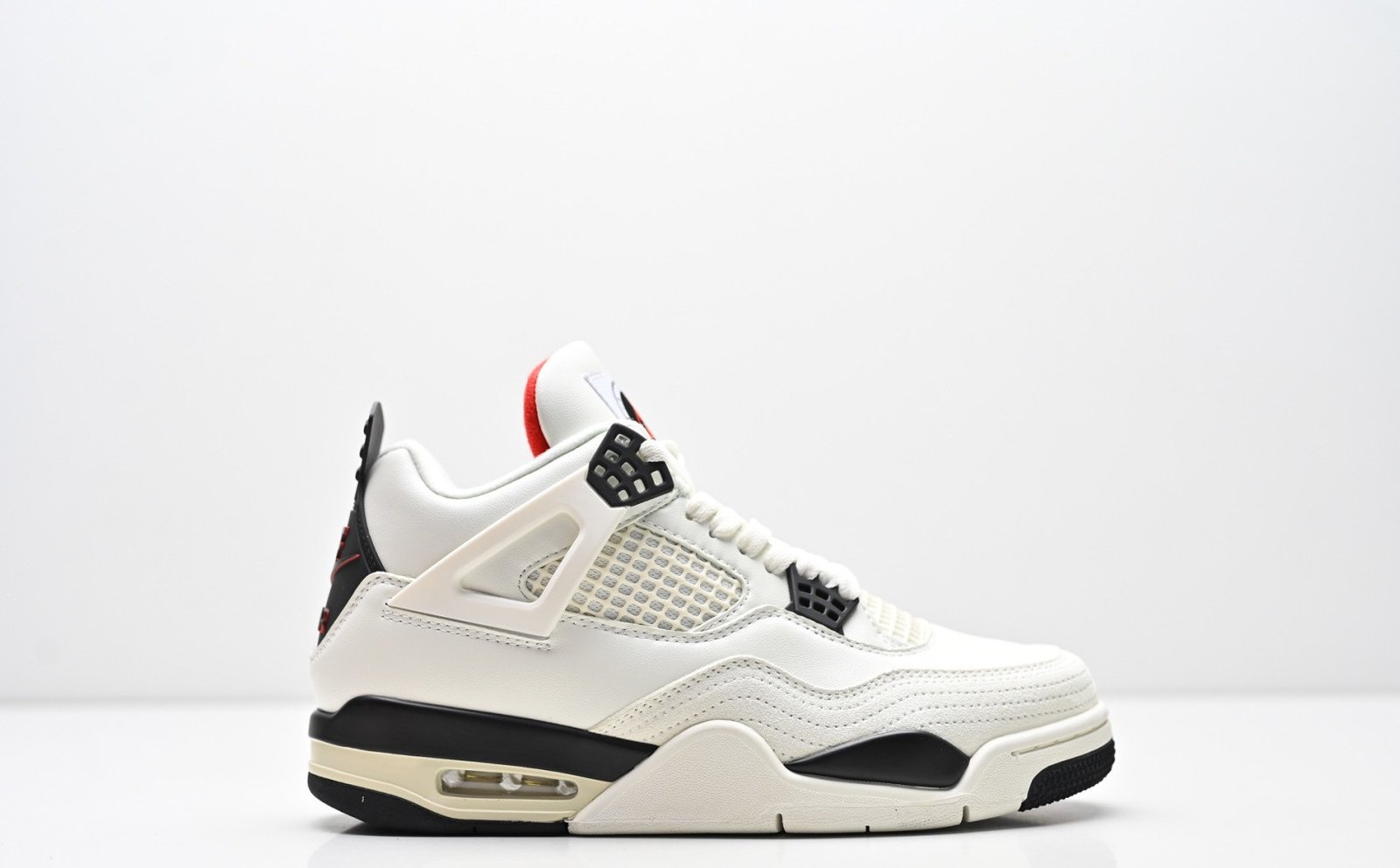 Air Jordan 4