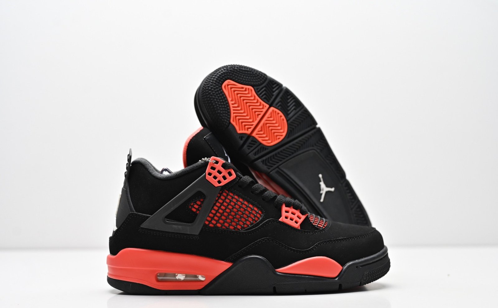 Air Jordan 4