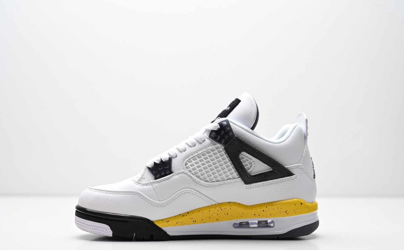 Air Jordan 4
