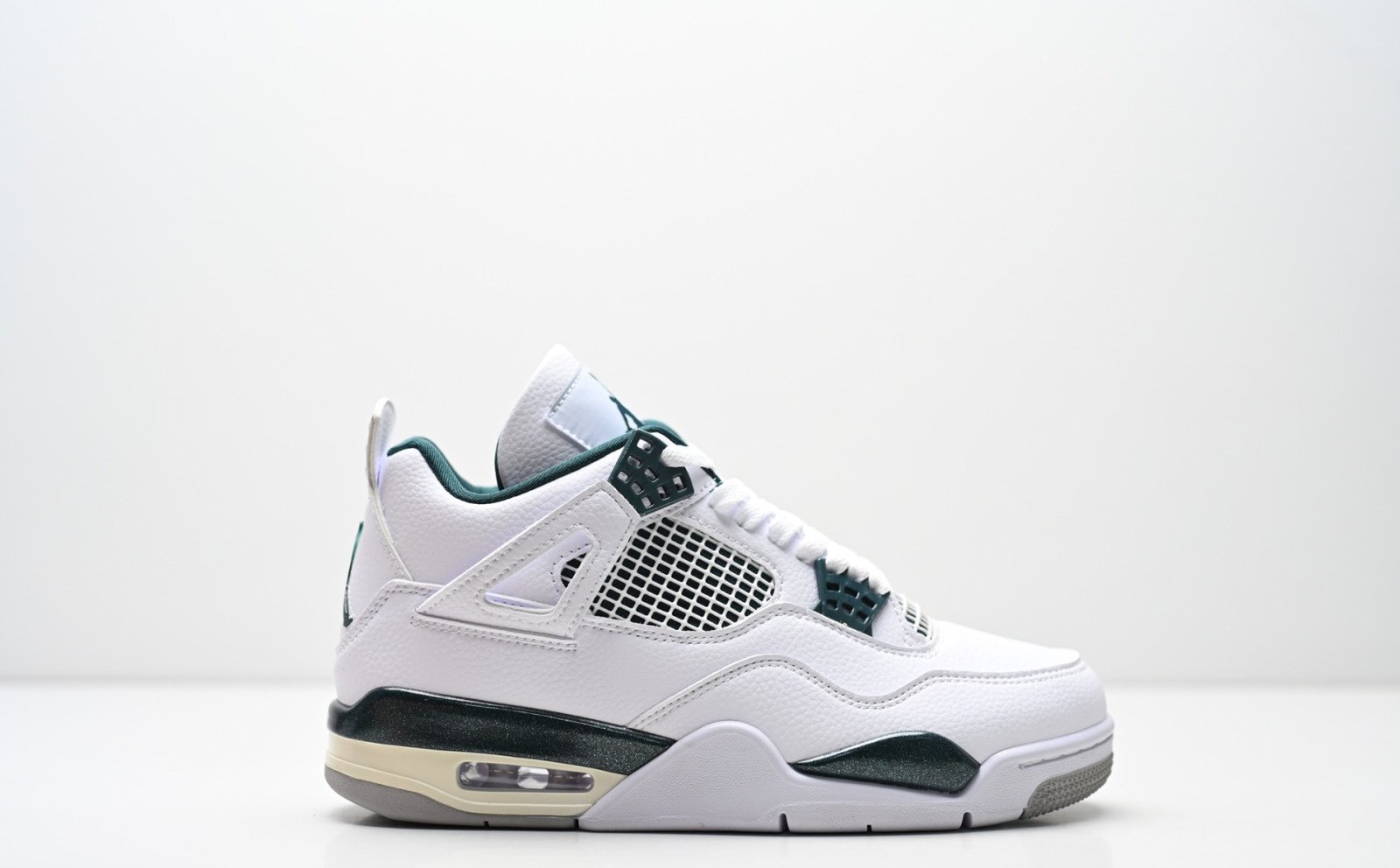 Air Jordan 4