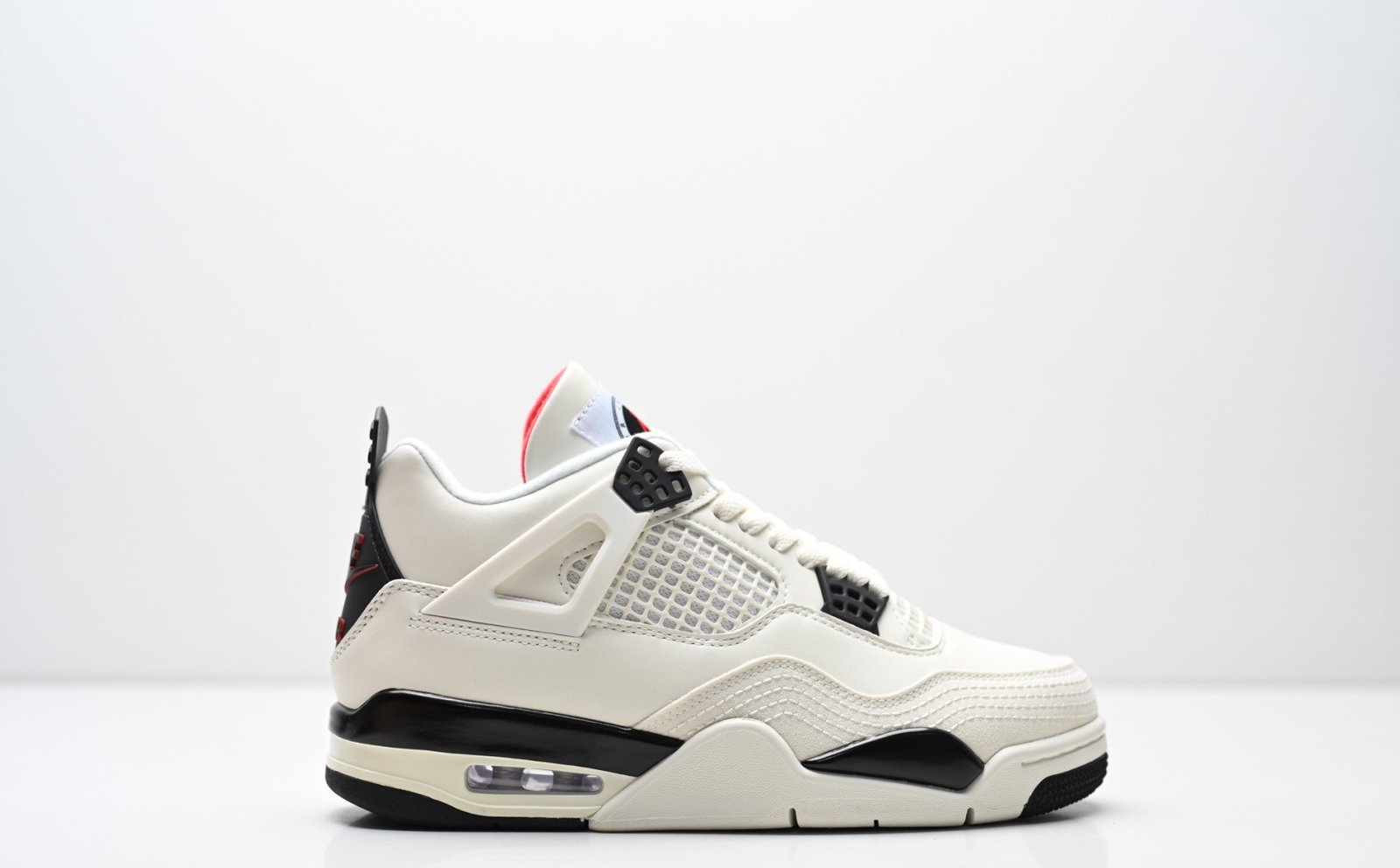 Air Jordan 4
