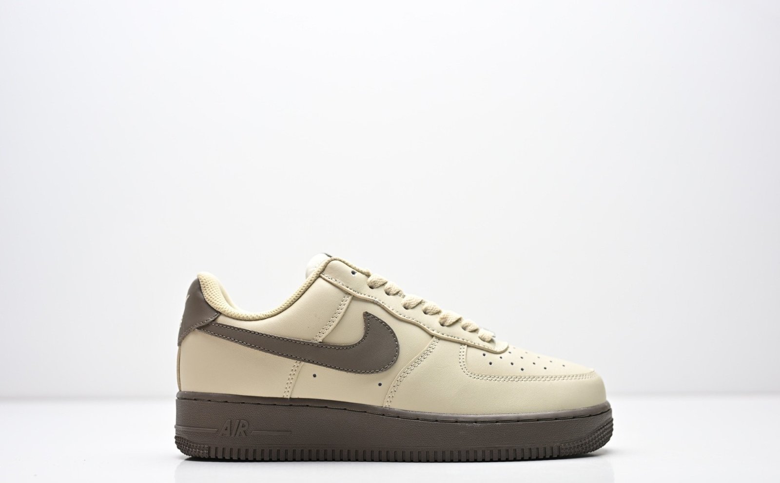 Nike Air Force 1 '07