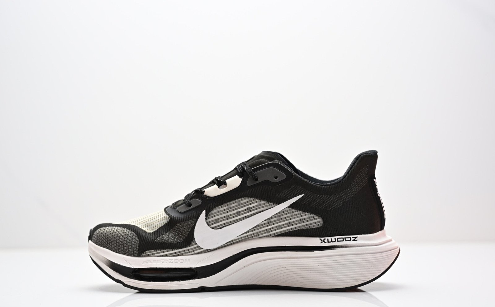 Nike ZoomX Invincible Run 3