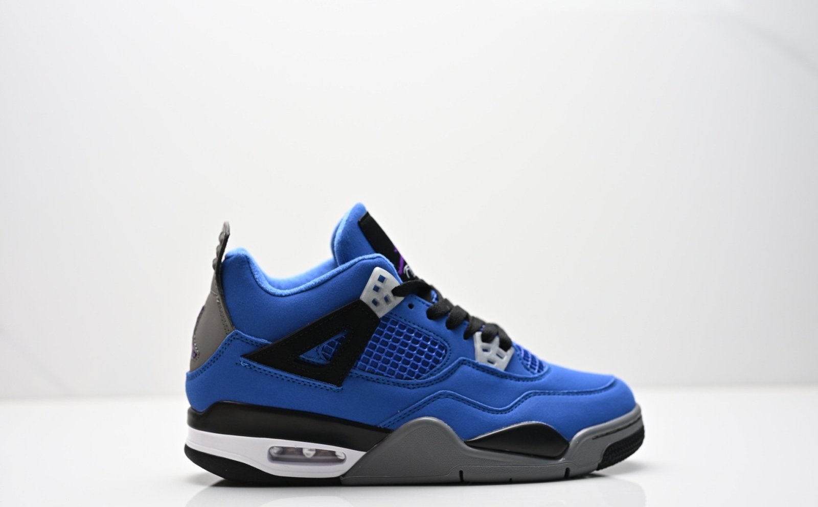 Air Jordan 4