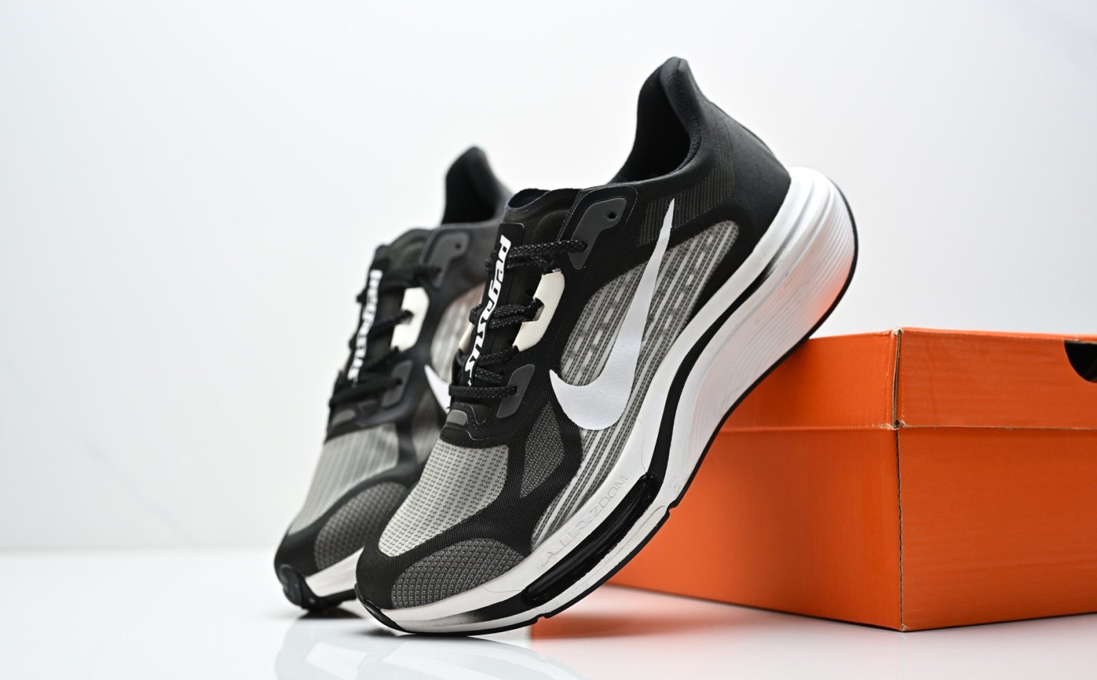 Nike ZoomX Invincible Run 3