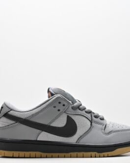 Nike Dunk Low Retro