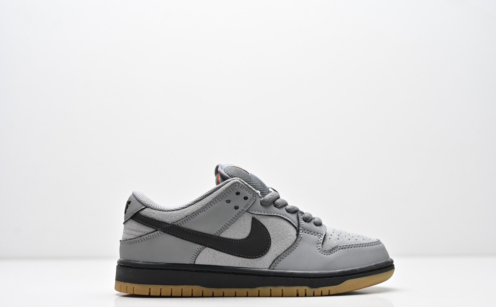 Nike Dunk Low Retro