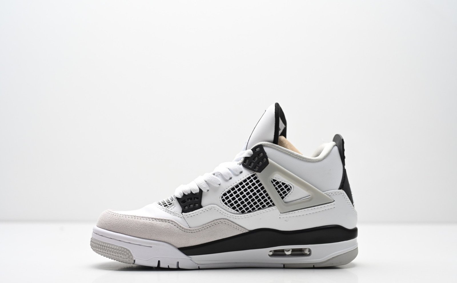 Air Jordan 4