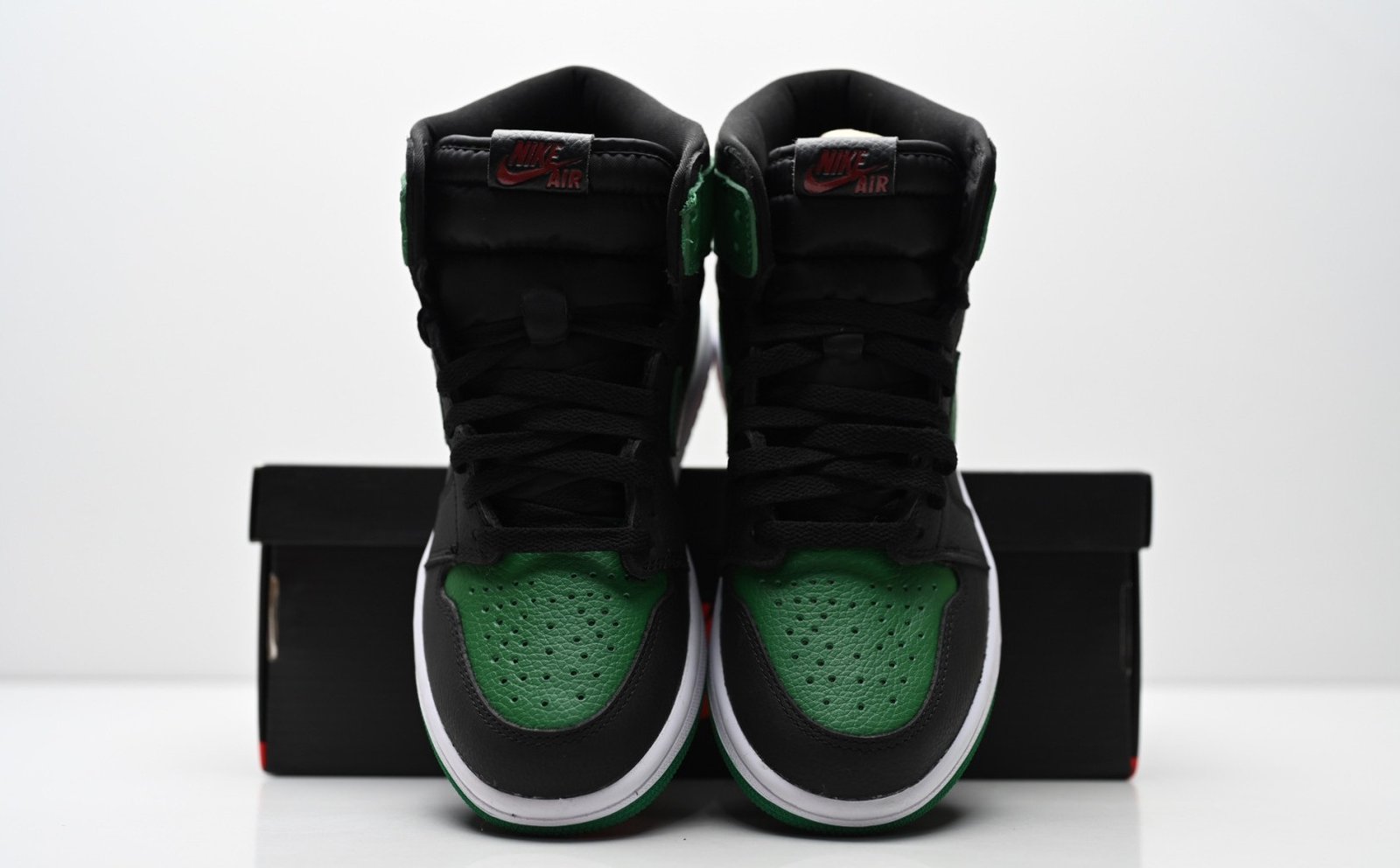 Air Jordan 1 High