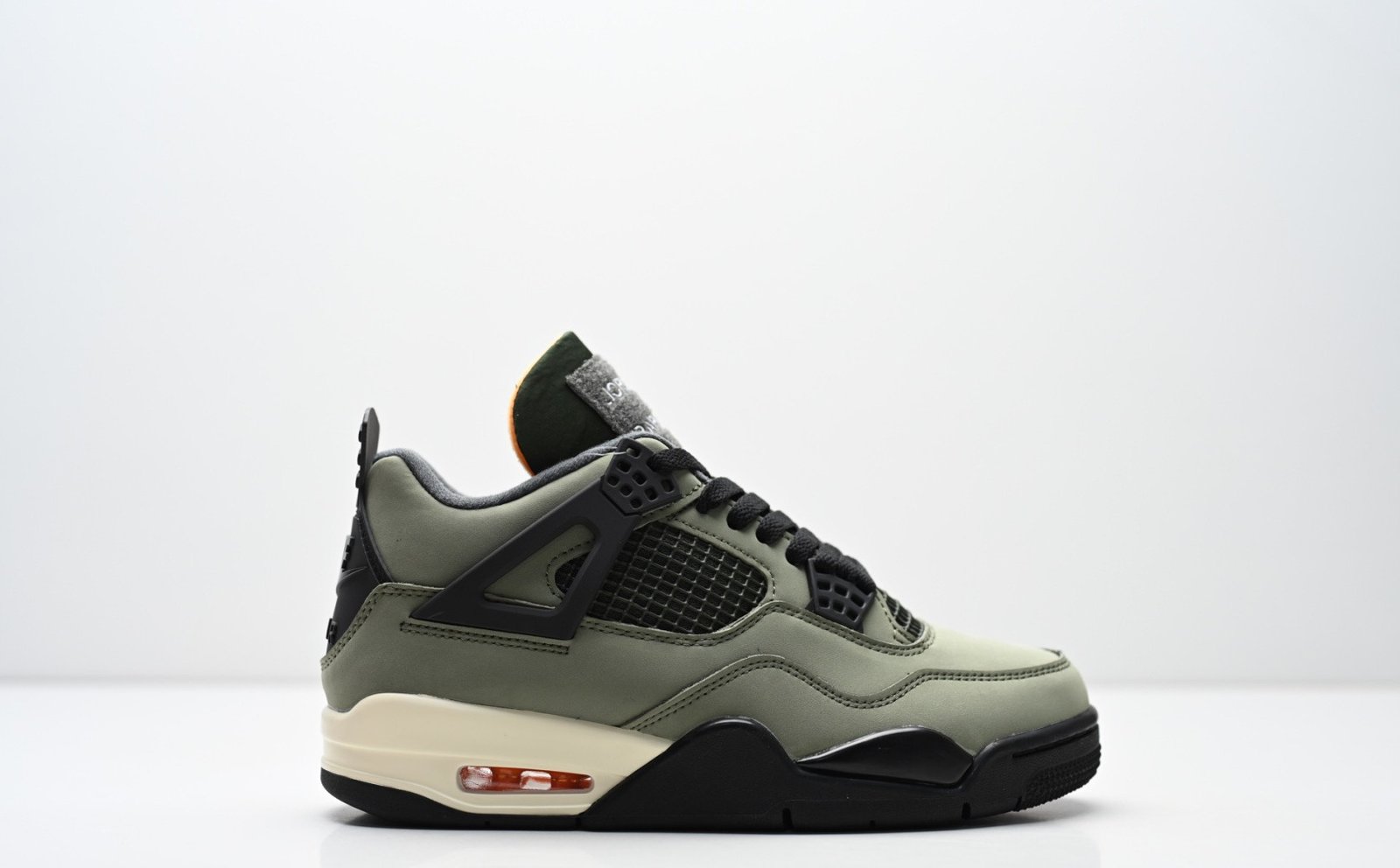 Air Jordan 4
