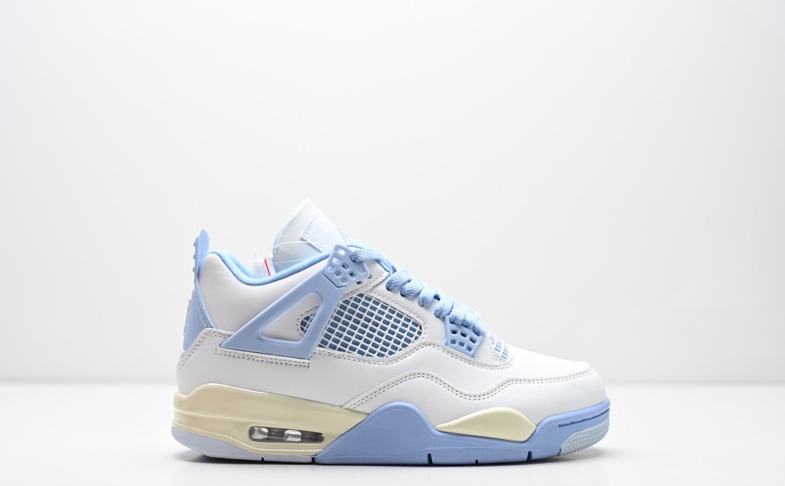 Air Jordan 4